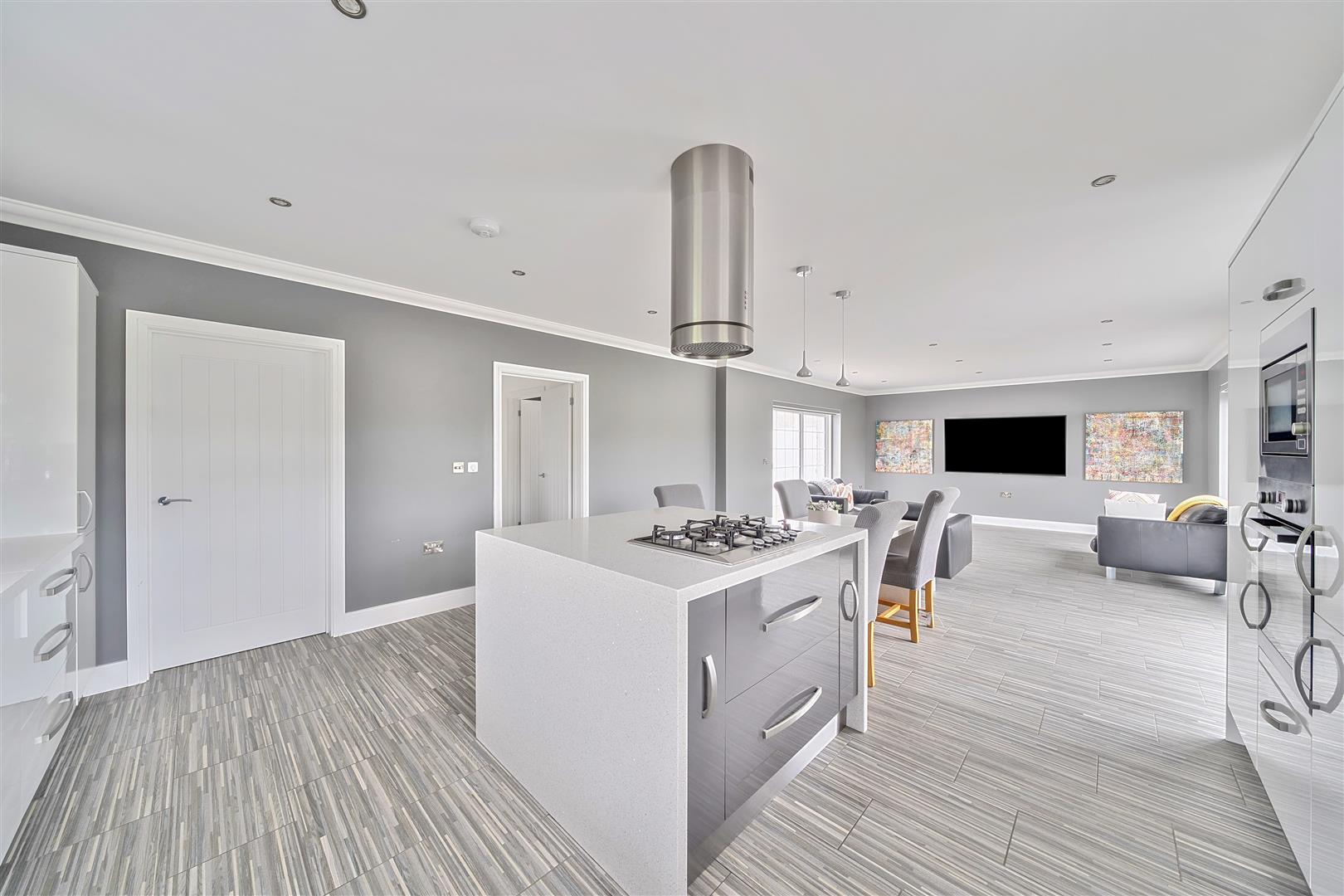 Sawel Court, Pontarddulais, Swansea, SA4 0TF